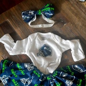 Newborn-3 months Seahawks skirt and shirt